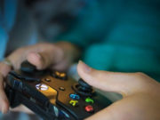 Addiction aux jeux vidéo : comment traiter la dépendance de votre enfant Dépendance au jeu vidéo d'un enfant