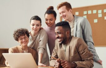 Quelles étapes pour passer d’une équipe ad hoc à une équipe performante