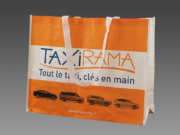 Start-up : 3 bonnes raisons d’offrir un sac cabas publicitaire à ses clients