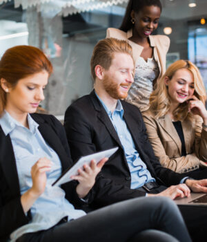 WiFi managé par Stelogy : une connectivité intelligente pour vos espaces professionnels WiFi managé par Stelogy