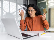 Comment éviter les arnaqueurs en ligne grâce à un détecteur d’arnaques gratuit ? arnaqueurs en ligne