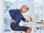 Conseils pour prévenir les douleurs liées au travail assis travail assis