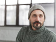 Bonnets connectés : intégration d’écouteurs pour écouter de la musique en toute discrétion bonnets connectés