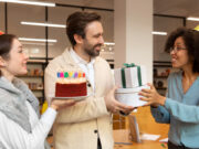 Quels sont les cadeaux idéals pour vos salariés en entreprise ? cadeaux salariés