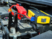 Dispositifs de charge pour batteries de voiture : guide complet chargeur de batterie