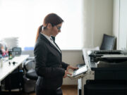 Comment bien choisir son photocopieur professionnel selon la taille de son entreprise ? choisir-photocopieur-pro