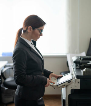 Comment bien choisir son photocopieur professionnel selon la taille de son entreprise ? choisir-photocopieur-pro