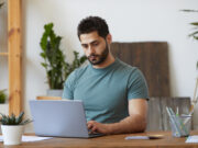 Les jackpots progressifs : une nouvelle façon de gagner gros dans les casinos en ligne compte solocal