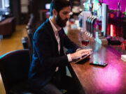 Est-il sûr de jouer dans des casinos en utilisant des connexions Free WiFi ? connexions Free WiFi