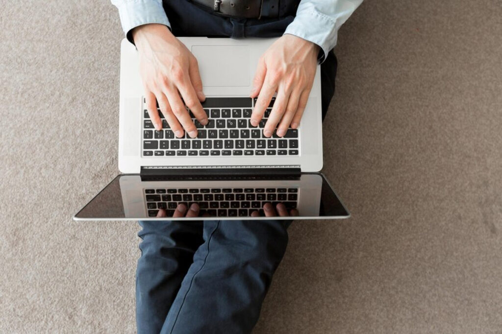 Comment faire le signe du dollar ($) sur un clavier