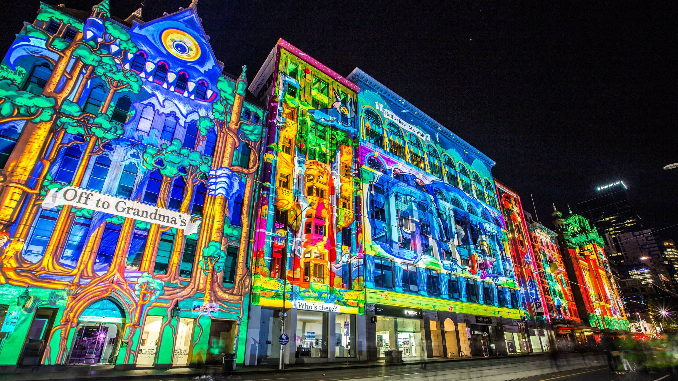 vidéo mapping façade de bâtiment historique