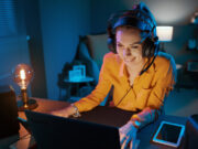 Quelle est la contribution des jeux d’argent en ligne au marché du travail français ? jeux d'argent