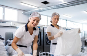 Comment bien choisir un lave-linge professionnel pour votre activité ? Nos conseils d’expert lave-linge professionnel