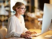 Améliorer la réactivité du support client : les bénéfices des logiciels IA d’email et chatbot logiciels IA d'email et chatbot