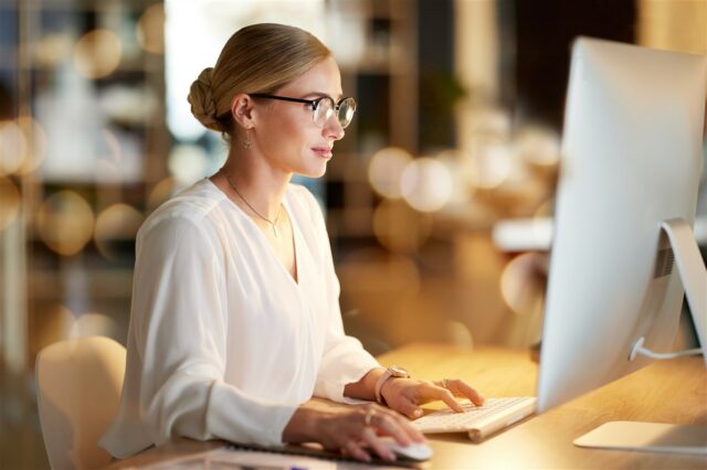 logiciels IA d'email et chatbot