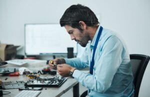 Suivez un cours de maintenance informatique pour garder un ordinateur en bon état maintenance informatique