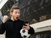 La naissance du premier bookmaker en ligne au monde naissance bookmaker