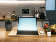 Peur de la page blanche ? Rédigez ton mémoire (ou travail de fin d’études) efficacement grâce à l’intelligence artificielle page blanche