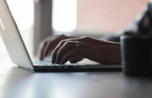 Comment les plateformes de jeux en ligne peuvent-elles tirer profit de l’intelligence artificielle ? plateformes jeux