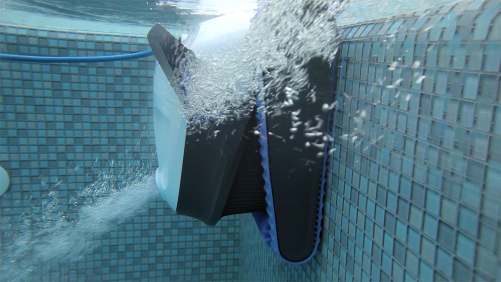 robot nettoyeur électrique piscines