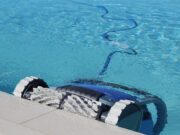 Les avantages des robots nettoyeurs de piscine électriques robot piscine électrique