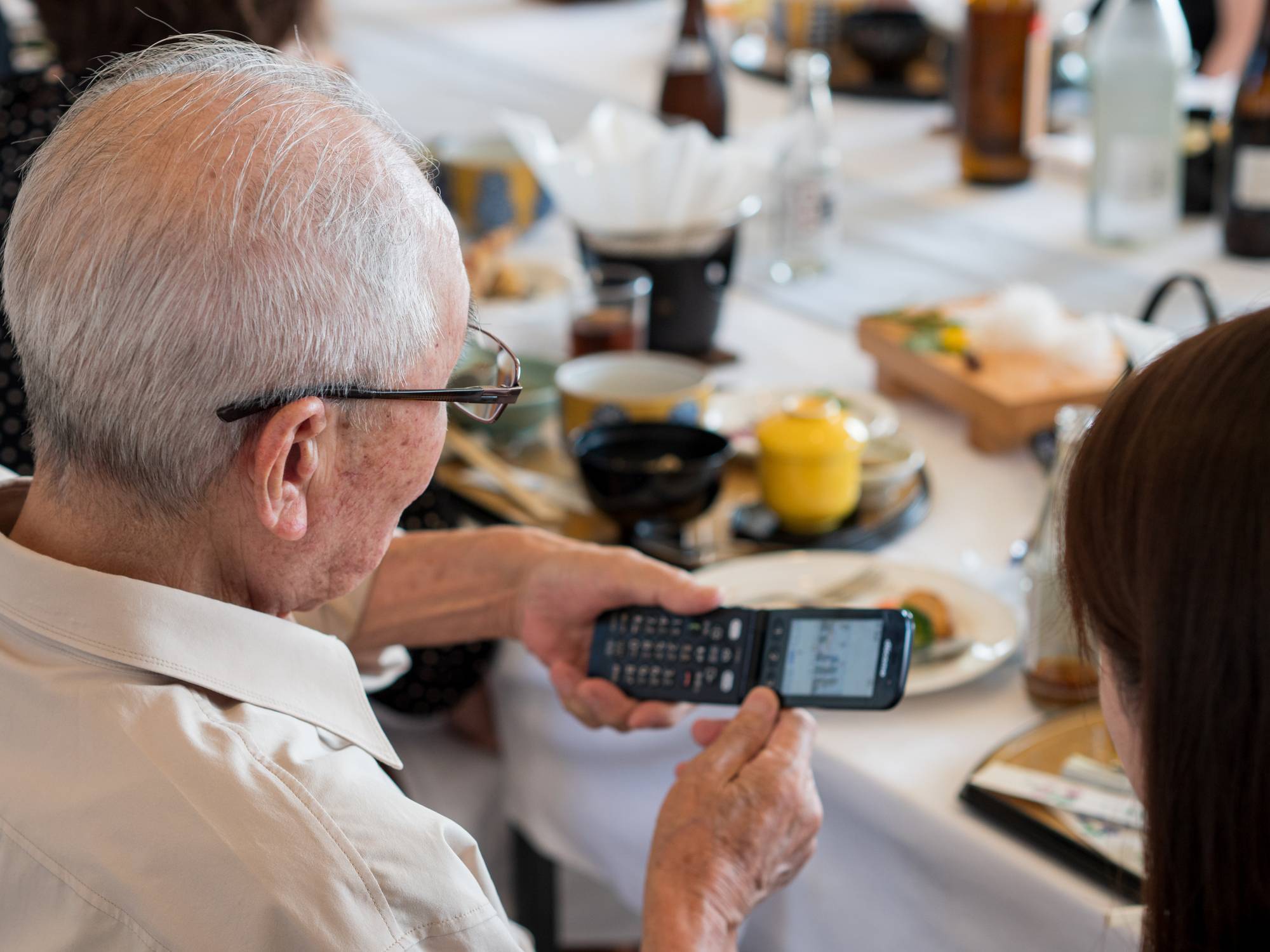 téléphone à clapet senior