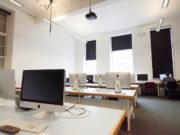 Les supports pour vidéoprojecteurs, une fixation pour une installation au plafond support projecteur mural