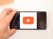 Acheter des vues YouTube : un risque pour la monétisation de votre chaîne ? youtube mobile